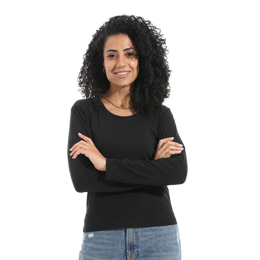 أسود