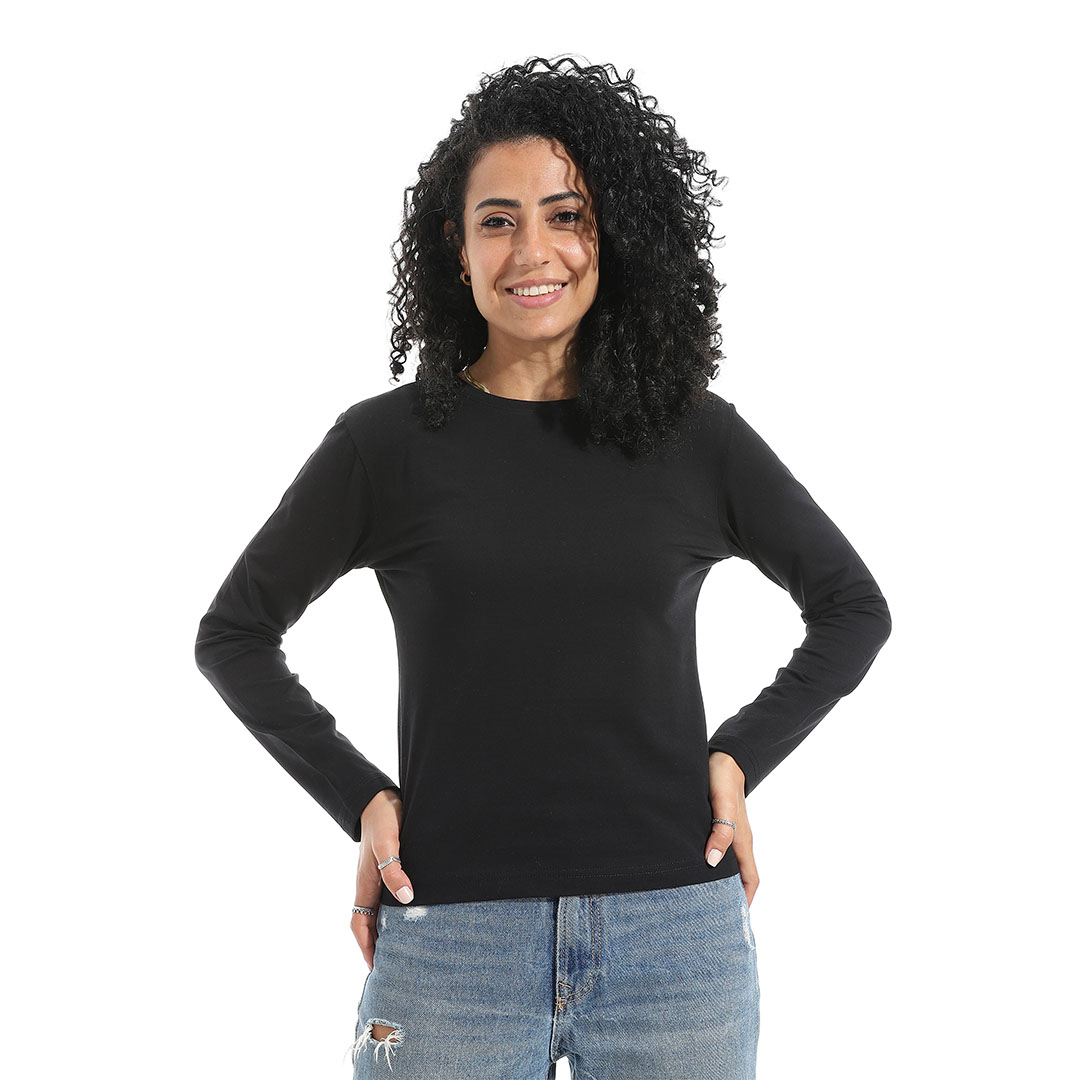 أسود