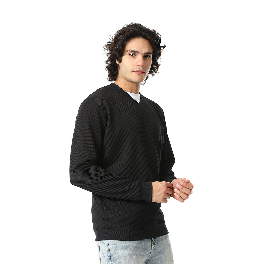 بلوفر رقبة شكل v رجالي A02