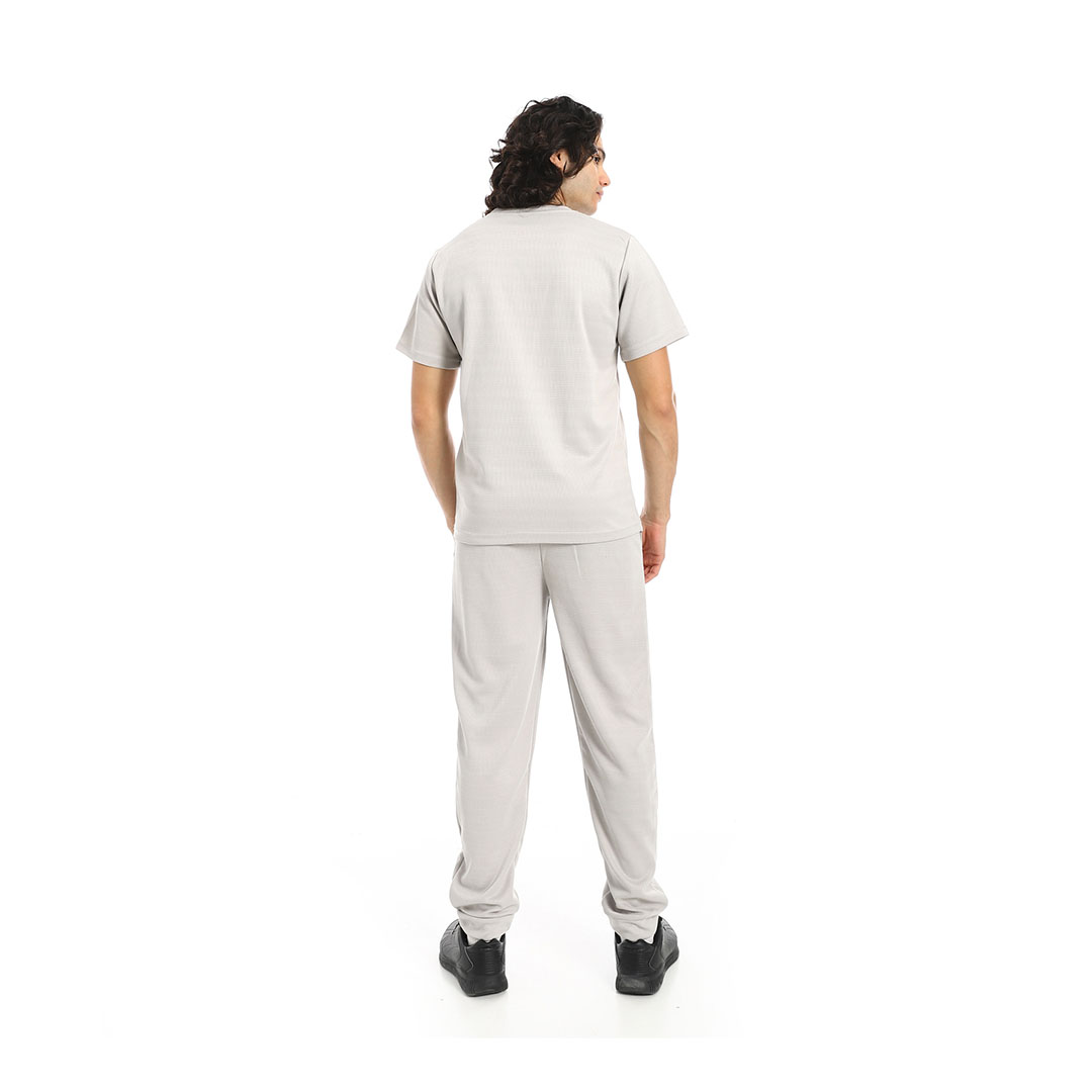 طقم تيشيرت وبنطلون رجالي a28