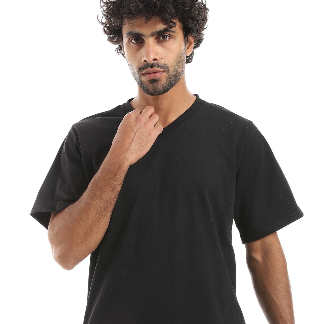 بيجامة بفتحة رقبة على شكل حرف V وشورت سادة رجالي a52