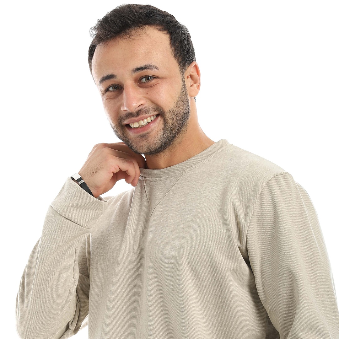 تيشيرت دائري بأكمام طويلة m4416