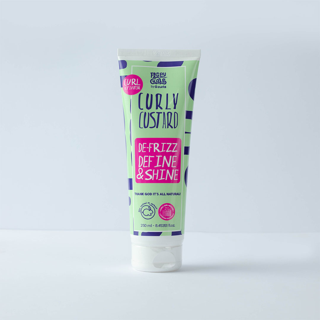 بلمبى كيرلز
كيرلى كسترد جل