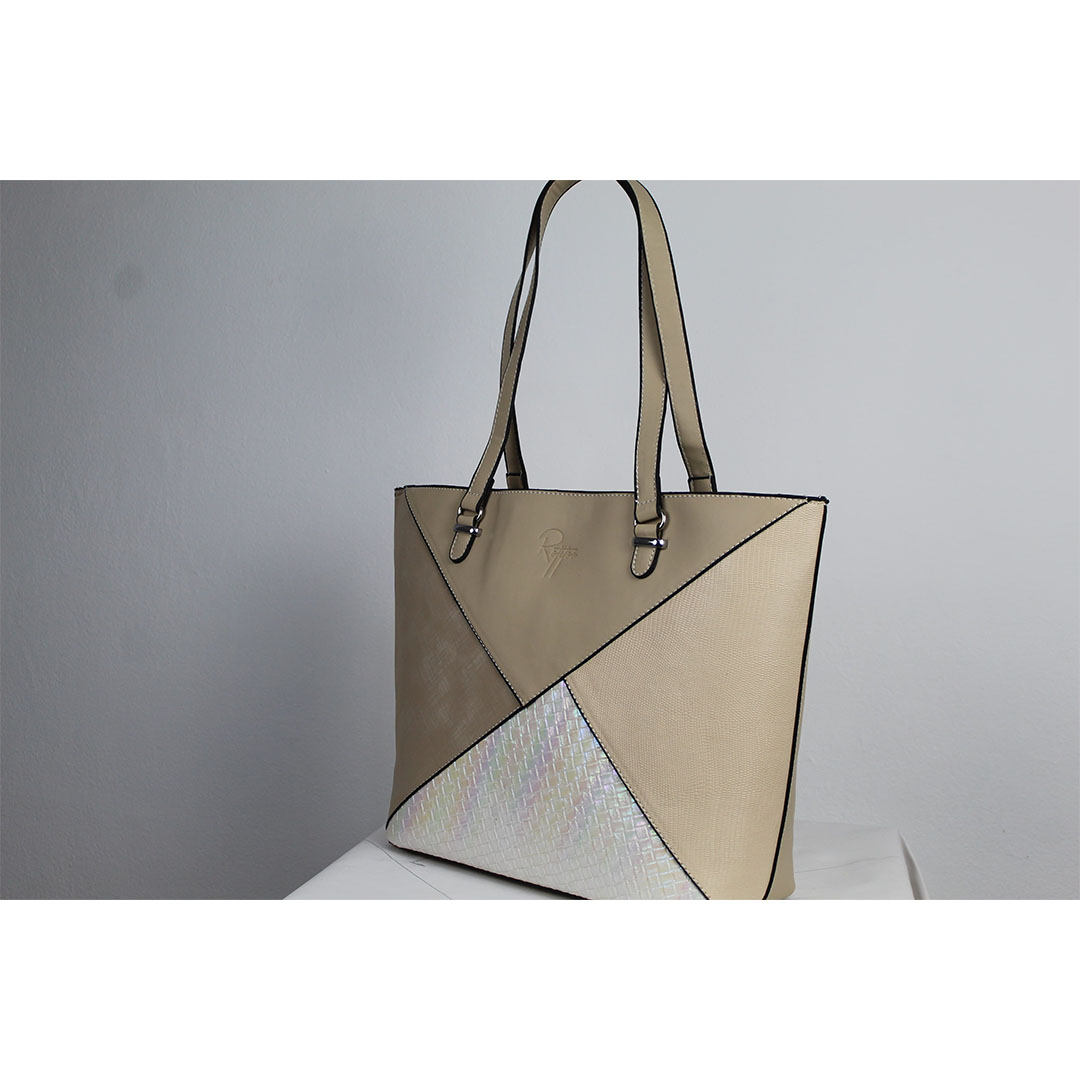 روتيتو شنطة يد حريمي Rt 38