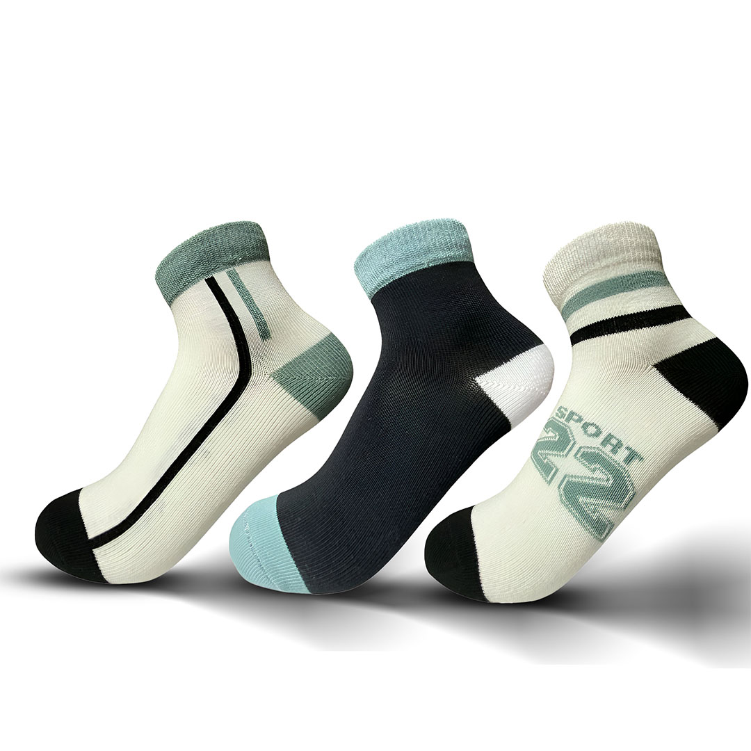 شراب اطفالي أولادي سوكيت من كلوزينا - 3 قطع - رسمة الرياضة