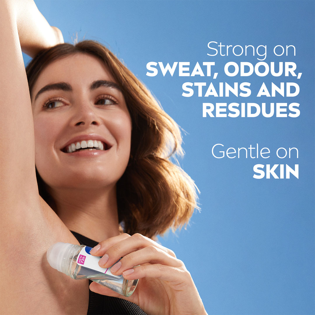 مزيل عرق نيڤيا بلاك أند وايت رول أون للنساء - شفاف - 50 مل