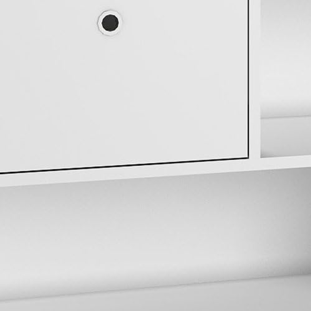 وحدة تلفزيون حديثة بأرجل مرتفعة - 140 سم - أبيض - Mztv202