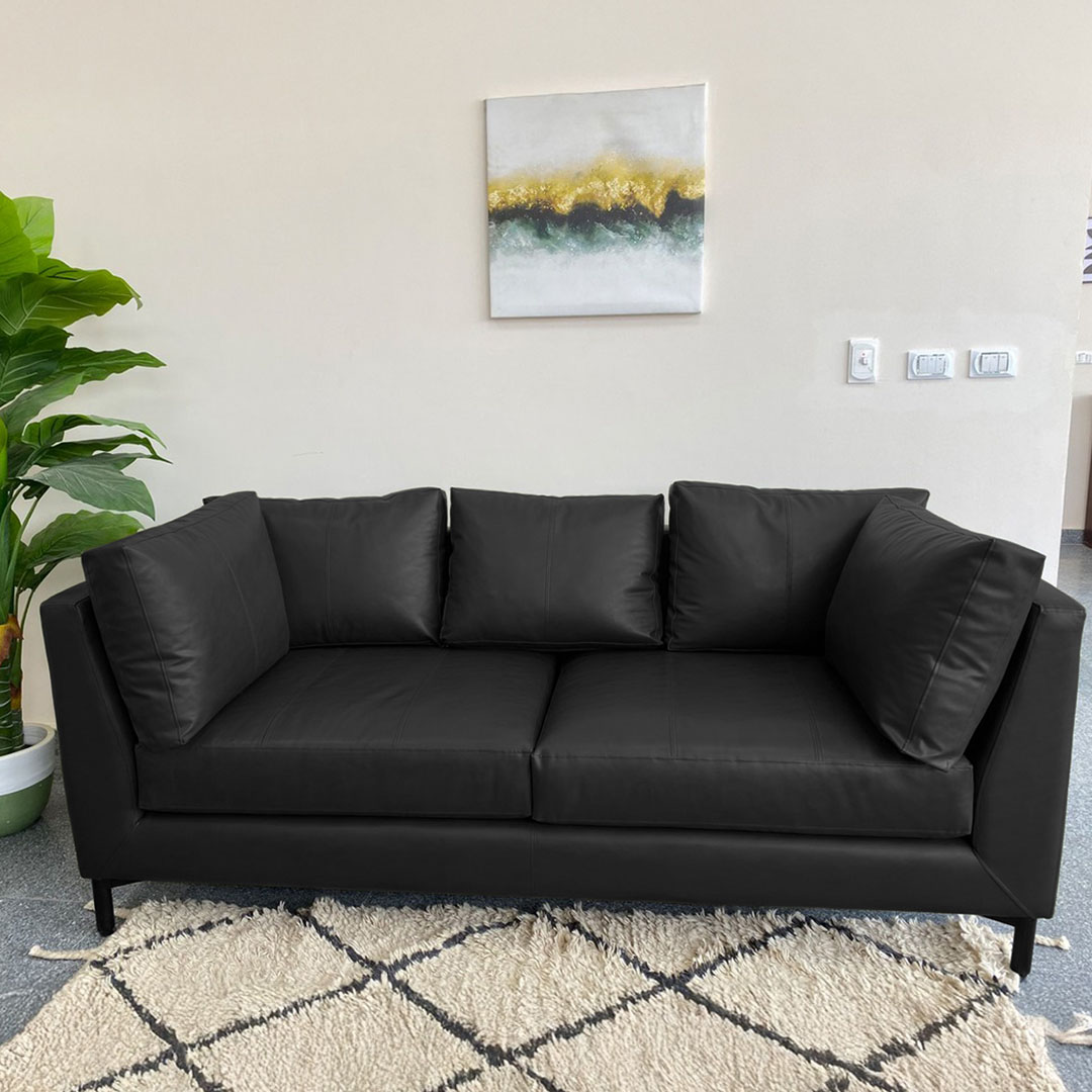 كنبة ثلاثة مقاعد خشب طبيعي و جلد - أسود - 211 سم