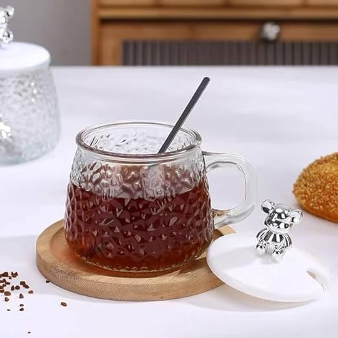 كوب زجاجي مع غطاء على شكل دب وملعقة - 2 قطعة