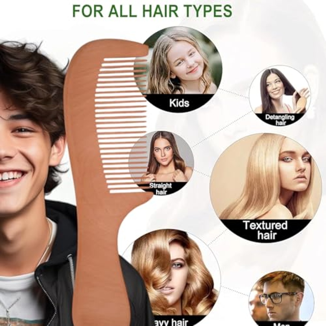 مشط خشب طبيعي بيد - بيج