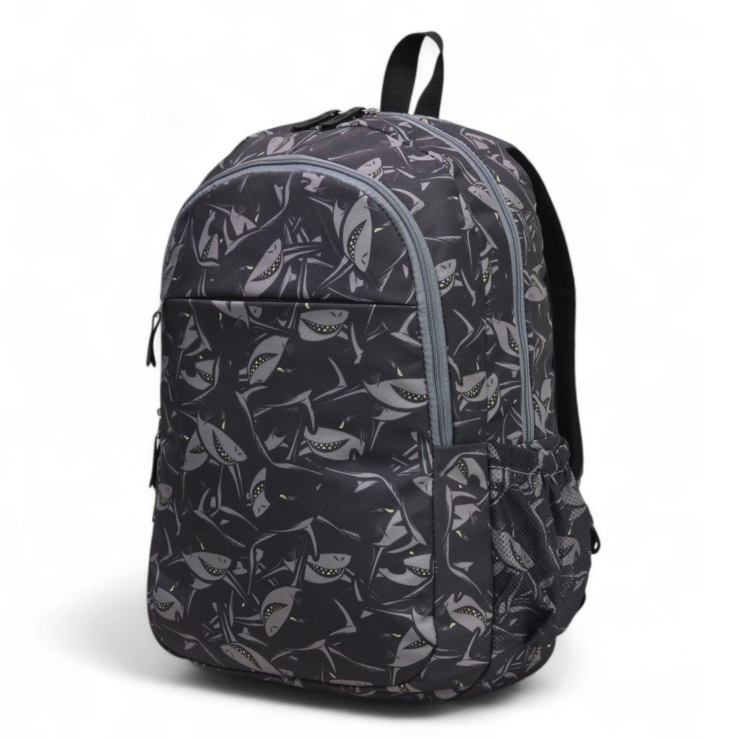 شنطة ظهر للمدرسة قرش