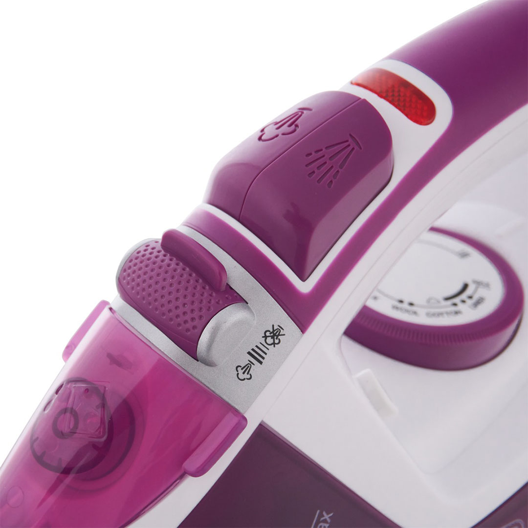 X2450-B5 - مكواة بخار بلاك اند ديكر - 2400 وات - أبيض/موف