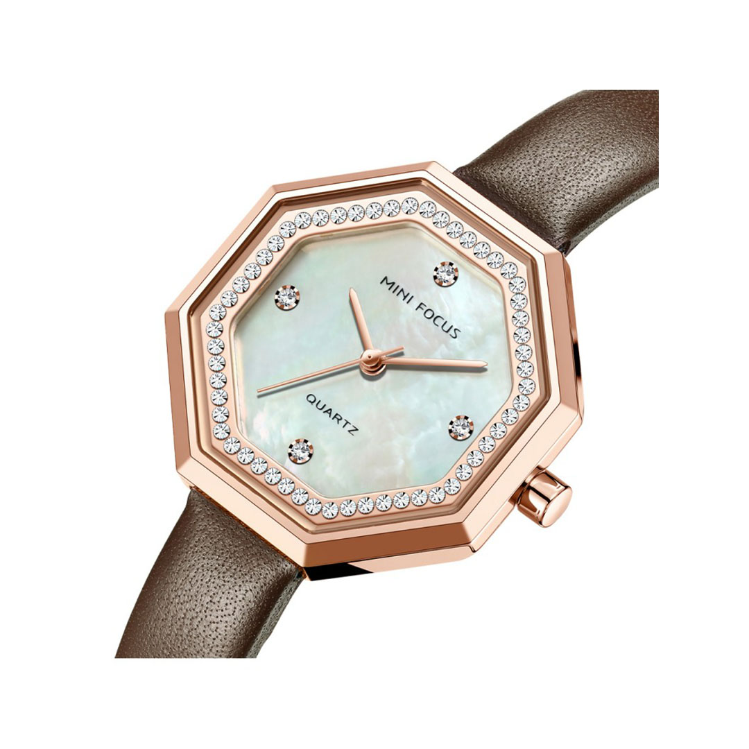 ساعة كوارتز حريمي بسوار جلدي - بني - MF0304L