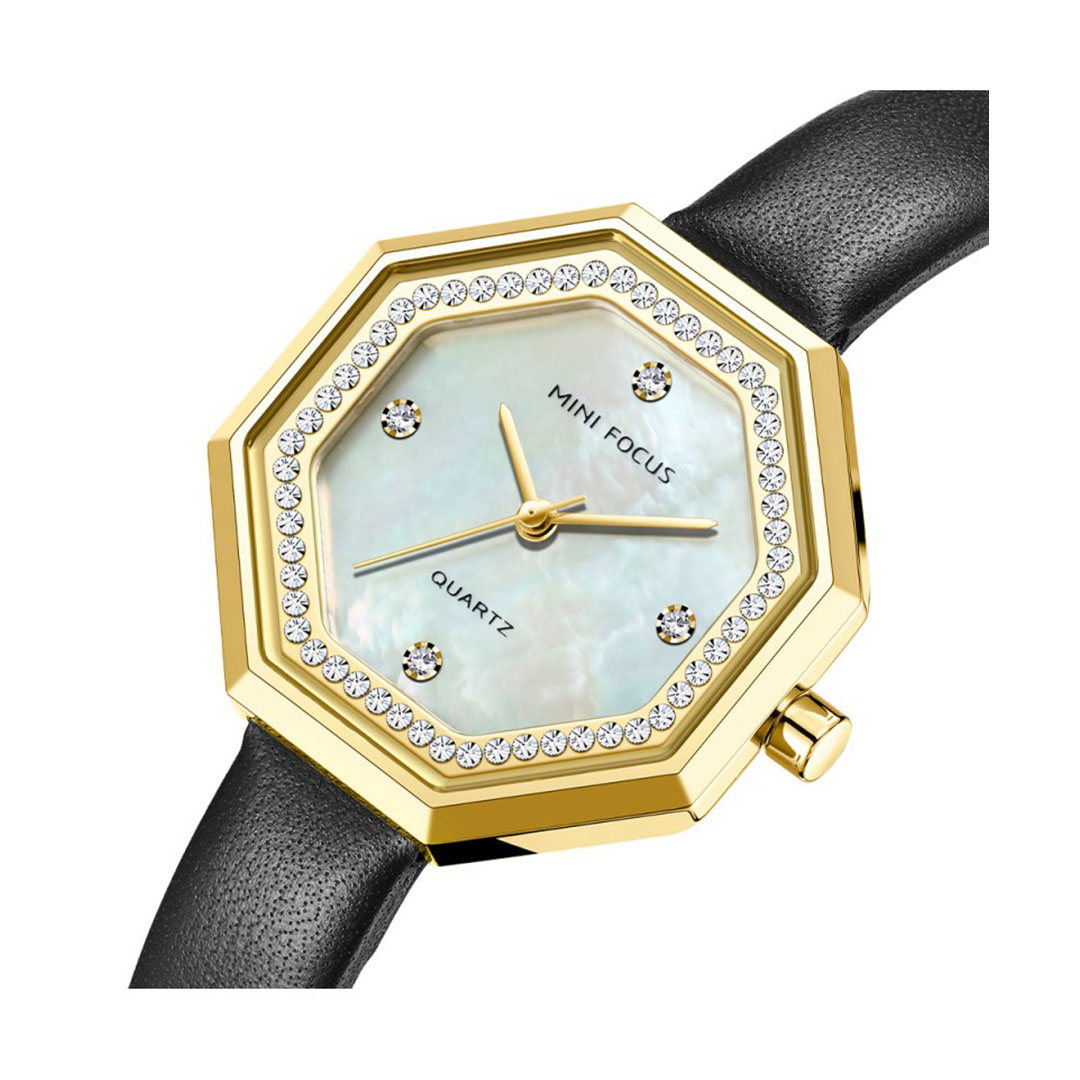 ساعة كوارتز حريمي بسوار جلدي - أسود/أبيض - MF0304L