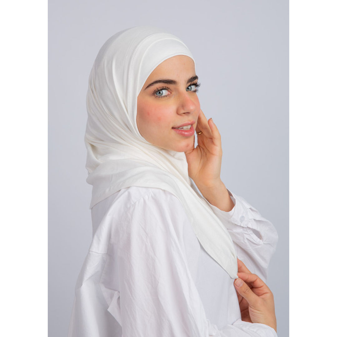 تلبيسة قطعتين من سترة - أوف وايت