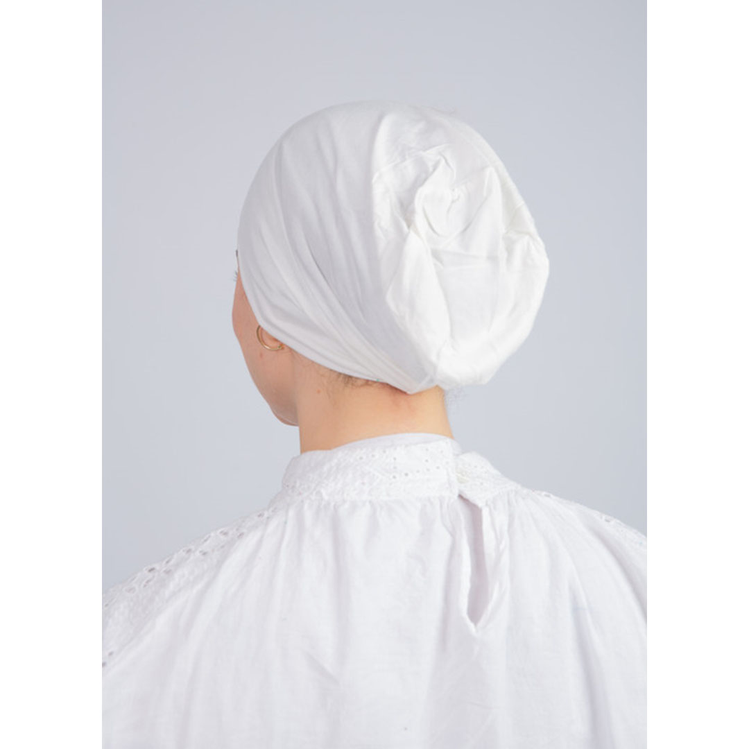 بندانة سوري مقفولة من سترة - أوف وايت