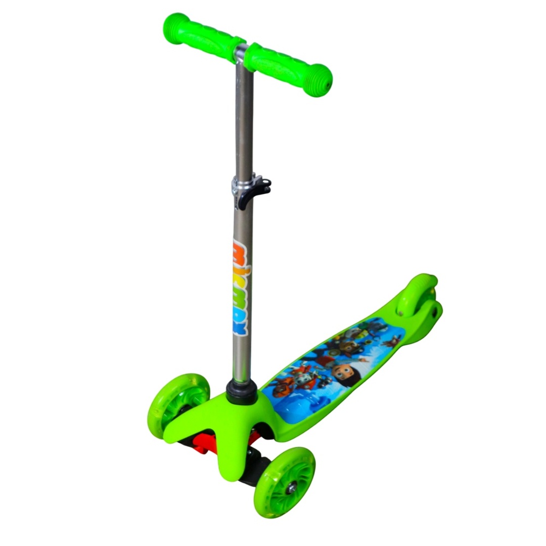 سكوتر مع عجلتين مضيئتين - أخضر - MG-03M