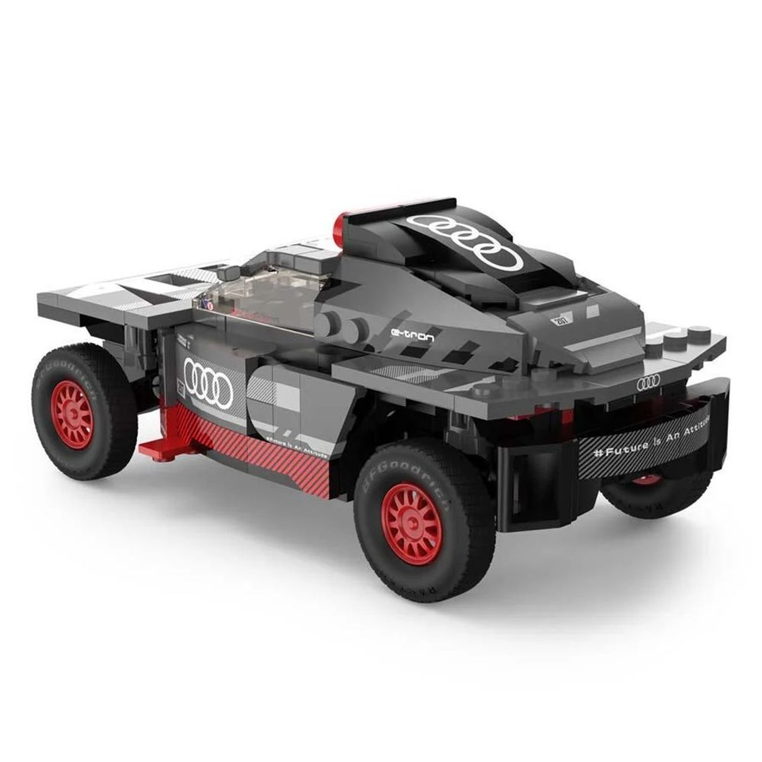 طقم بناء سيارة أودي RS Q إي ترون 1:30 - 376 قطعة - 10120