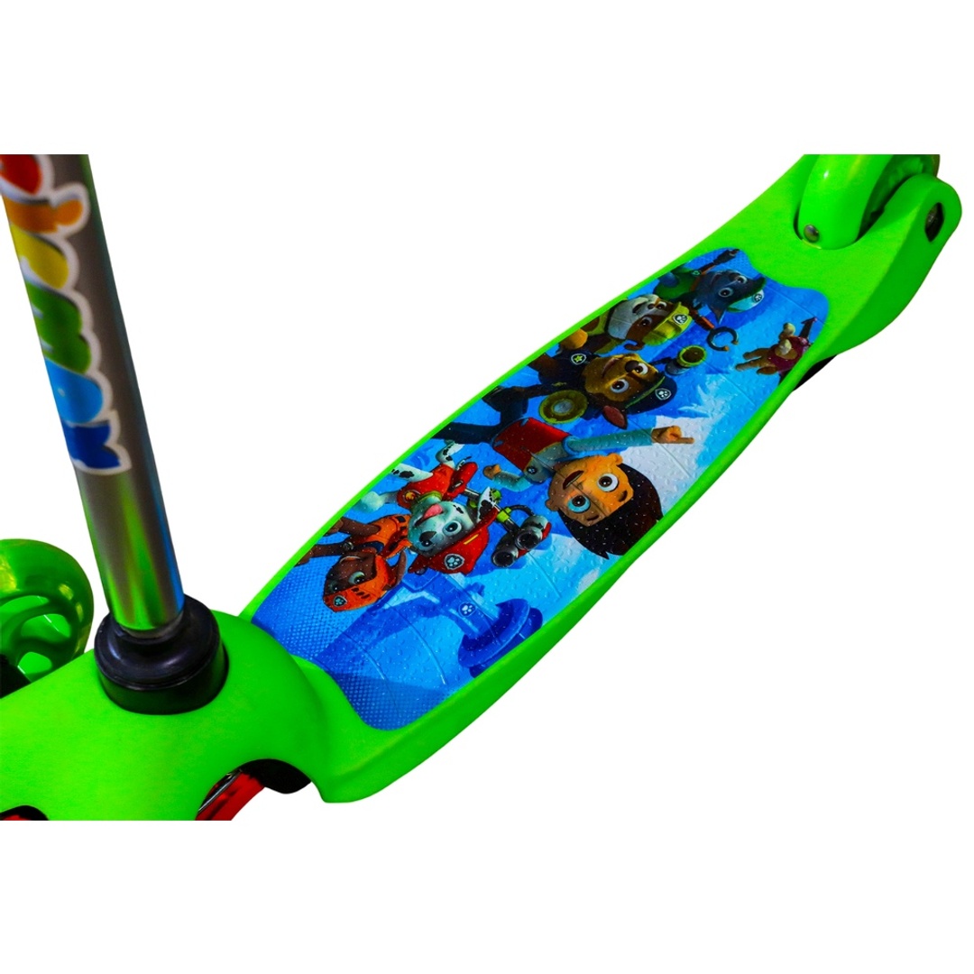 سكوتر مع عجلتين مضيئتين - أخضر - MG-03M