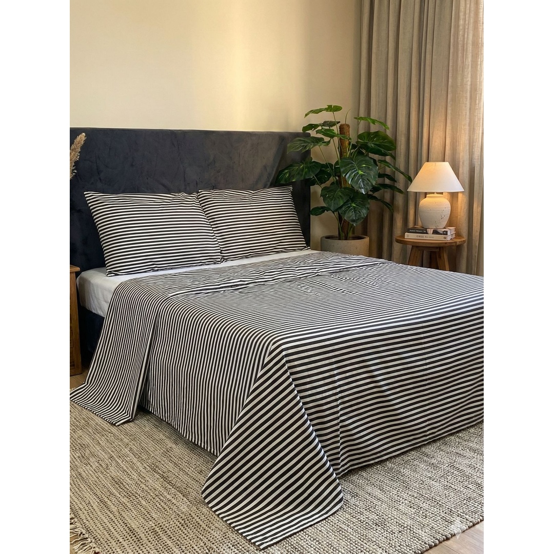 طقم ملاية سرير من يارلن + 2 كيس مخدة - مخطط - 200 سم