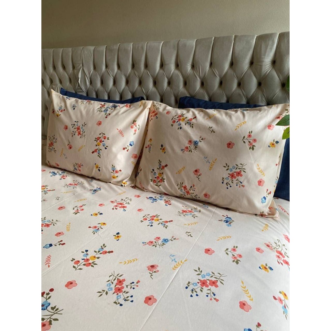 طقم ملاية عادية مع 2 غطاء مخدة من يارلن - 160 سم - ورد ملون - بينك