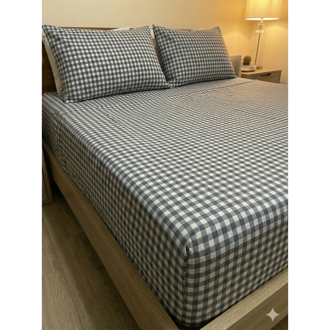 طقم ملاية سرير بأستك من يارلن + 2 كيس مخدة - مربعات رمادي - 200 سم