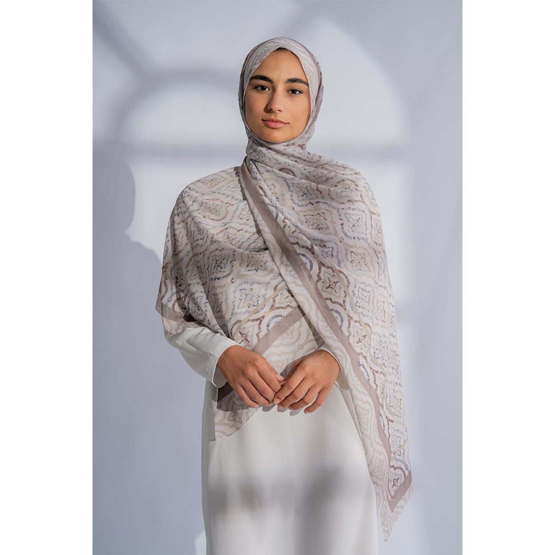 طرحة شيفون مطبوع Voile de Silence من عالمكي