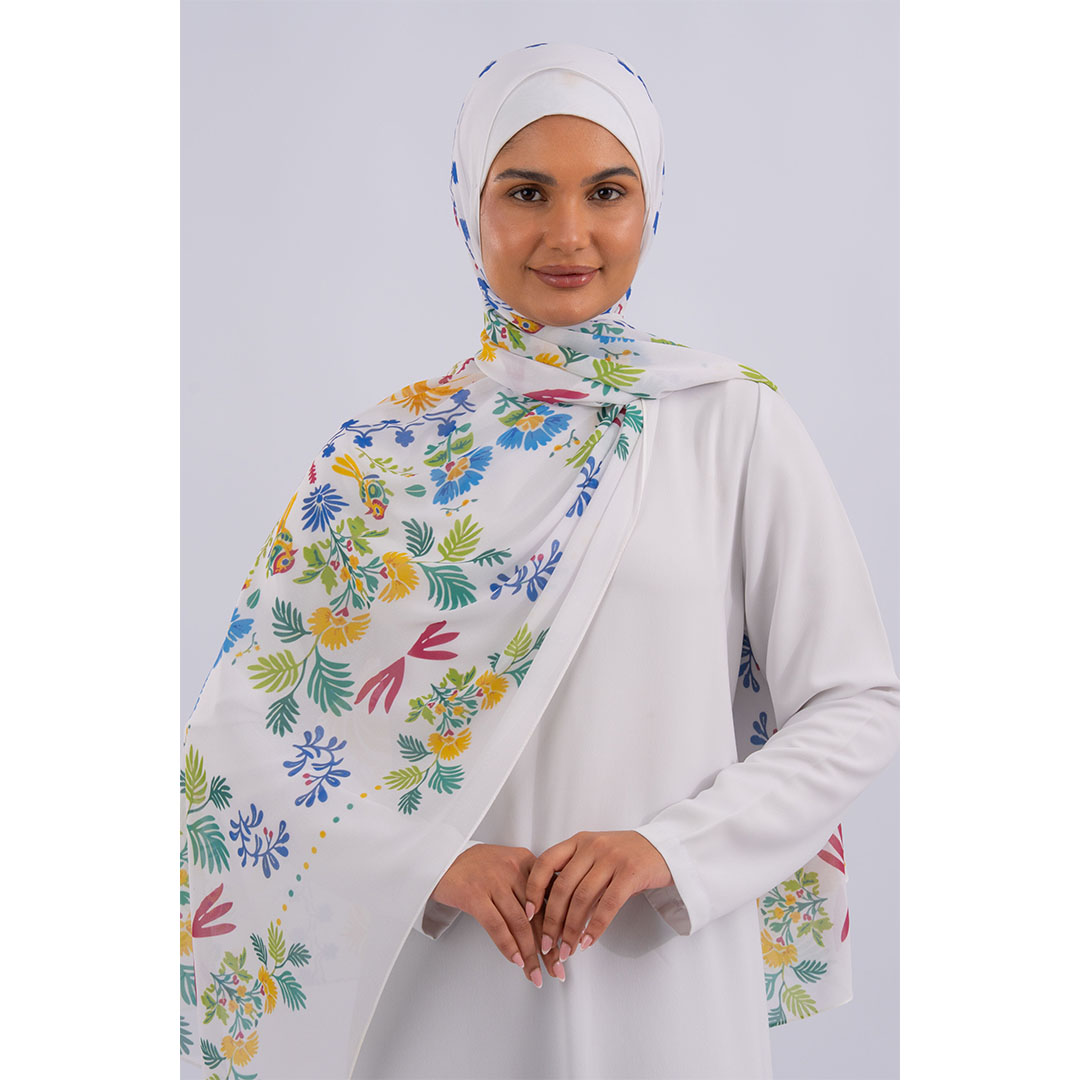 طرحة شيفون مطبوع Petal Whisper من عالمكي