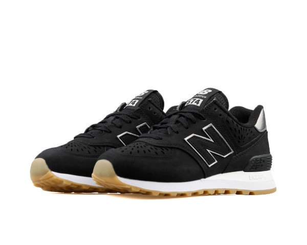 New Balance جزمة حريمي رياضية برباط - WL574SCP