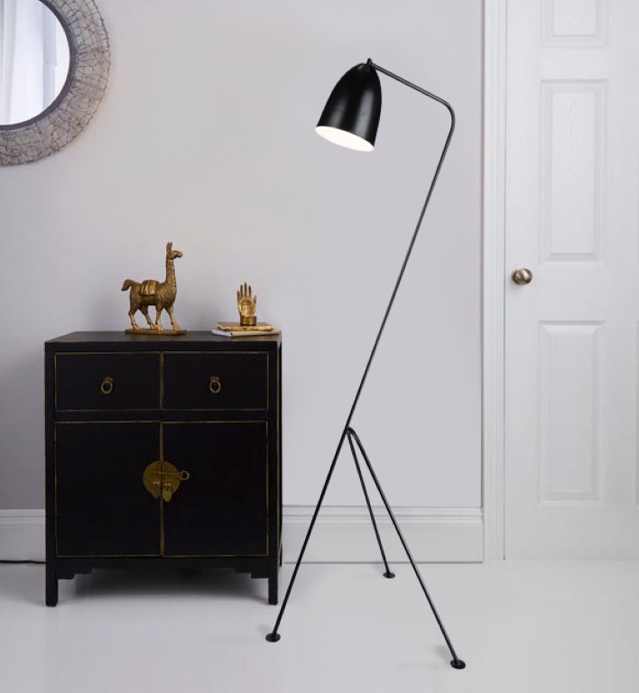 أباجورة أرض ستاند مودرن