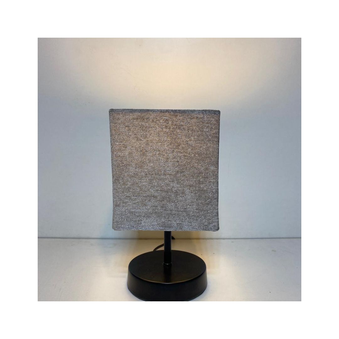 اباجورة مودرن معدن بشابوه قماش - اسود/رمادى - RL-TL-B-051