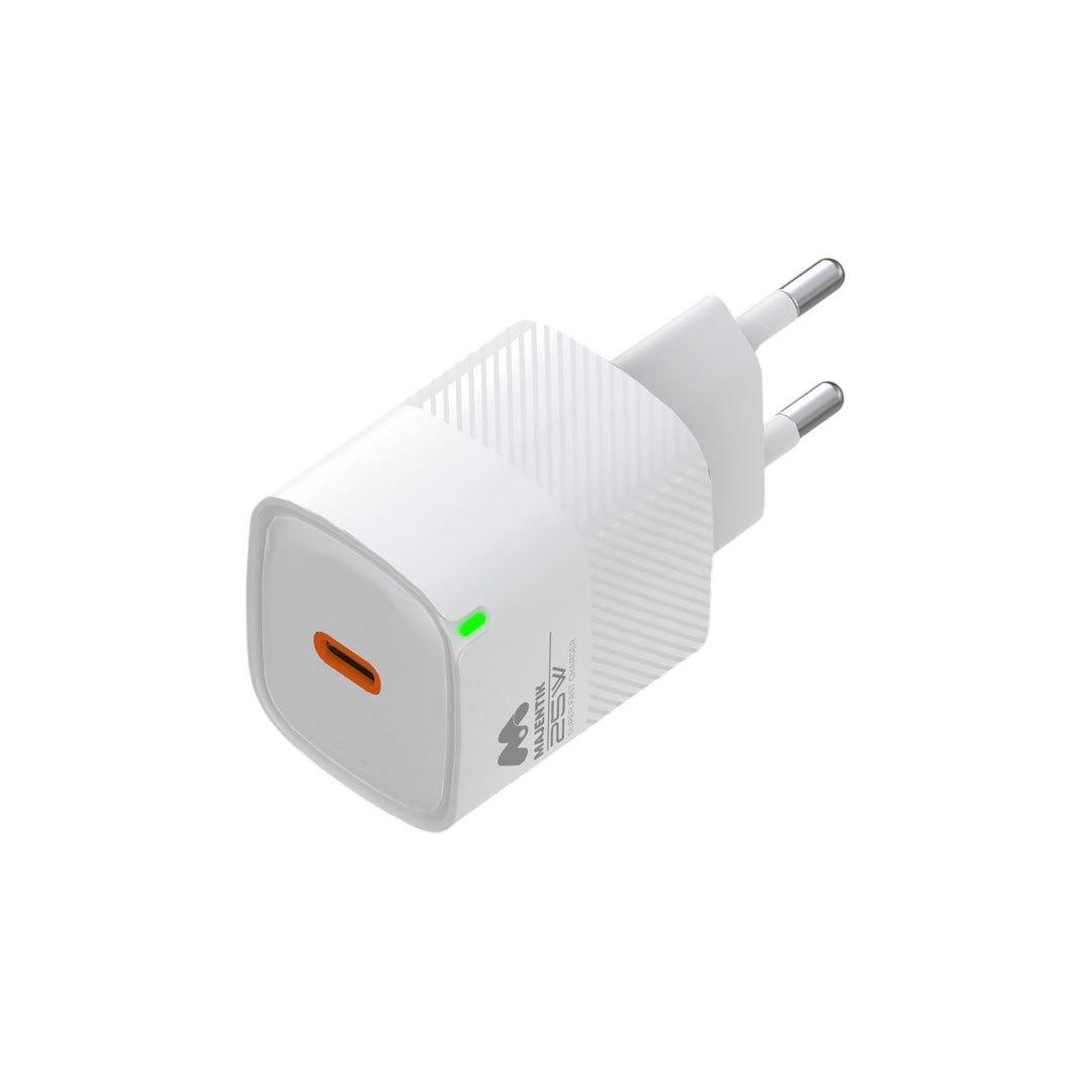 شاحن حائطي من نوع C 25 وات من ماجنتيك – أبيض - MC-001