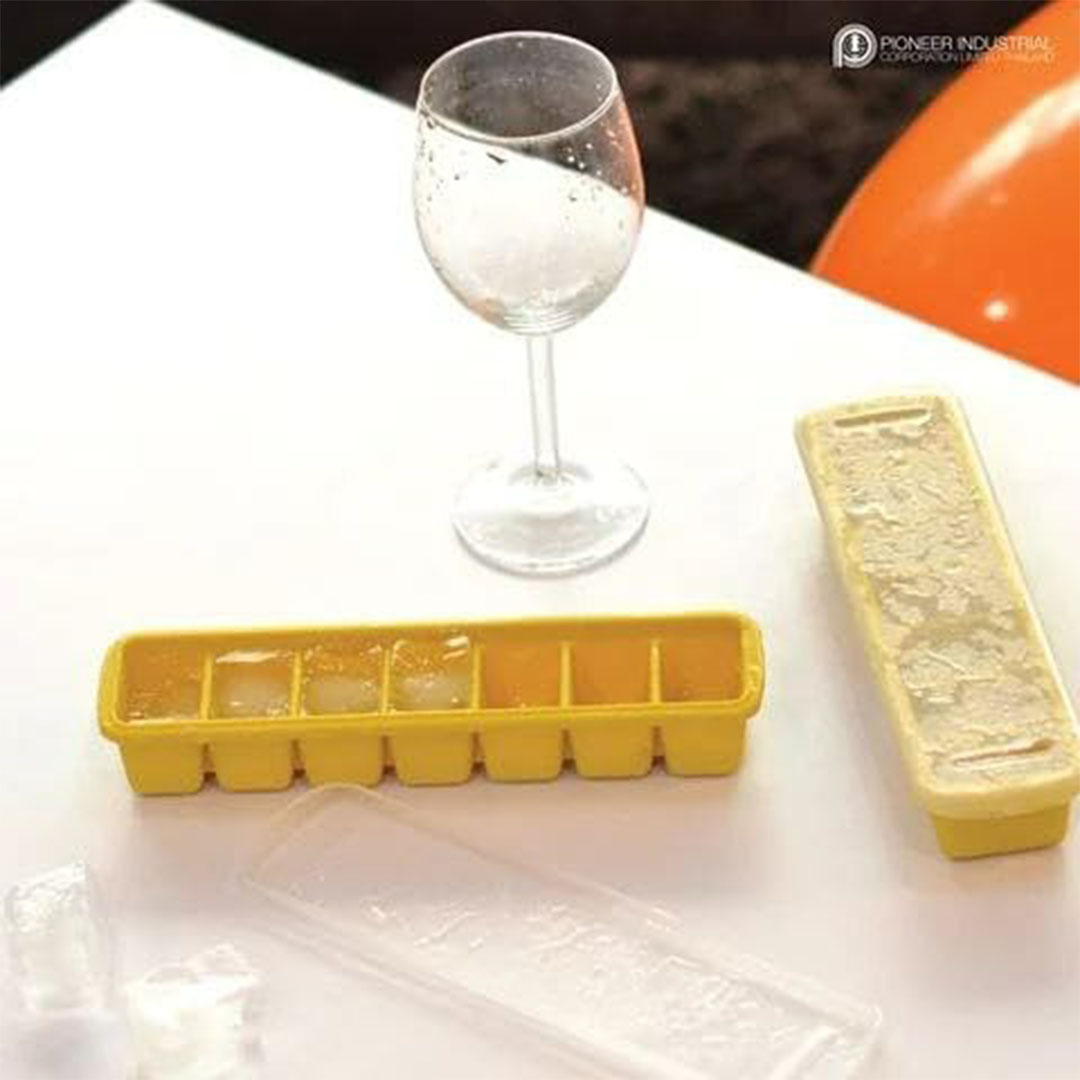 قالب ثلج بلاستيك 8 مكعبات - 2 قطعه