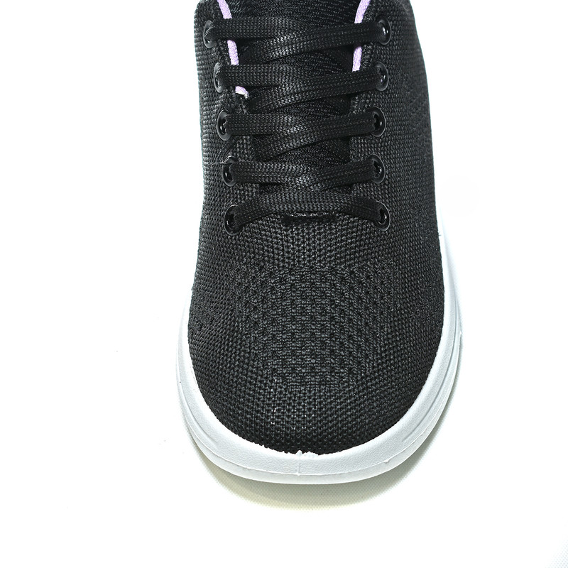 S18/1 كوتشي رياضي حريمي