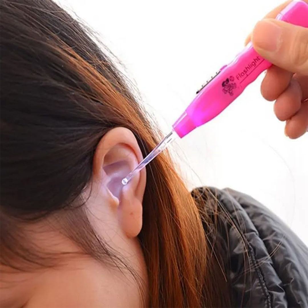 اداة تنظيف وإزالة شمع الاذن مع فلاش يدوي LED